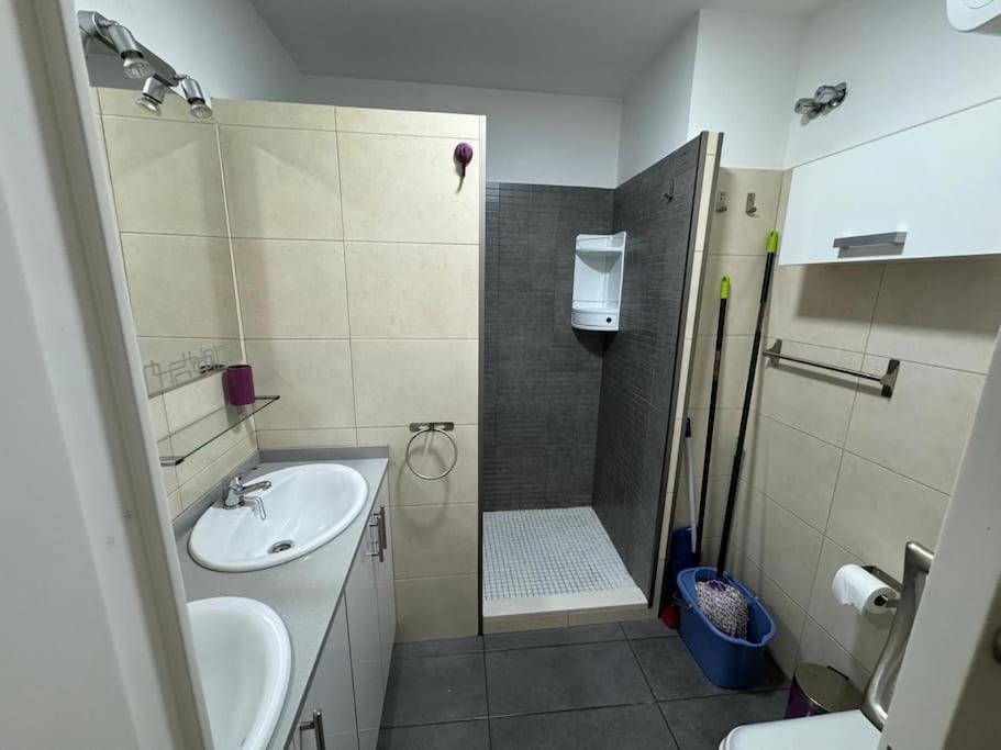 דירות פלאייה דל אינגלז Iguazu Poolview Near Yumbo מראה חיצוני תמונה